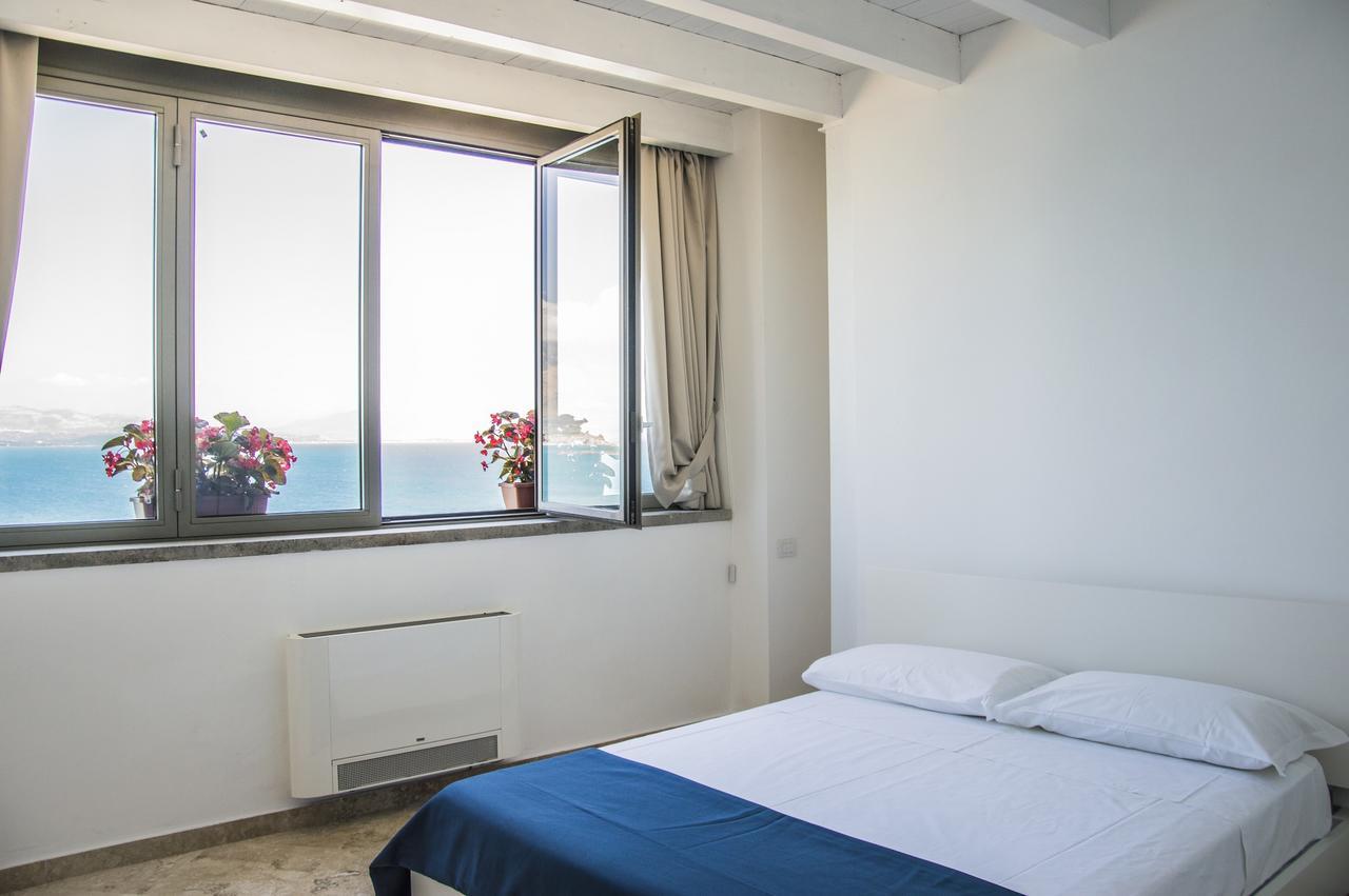 Sunrise Guest House Гаэта Экстерьер фото